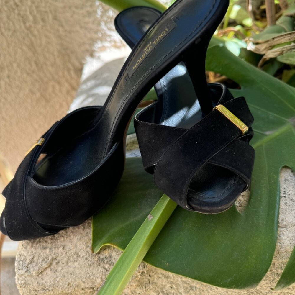Louis Vuitton Black Suede Cross Strap Slides Sandals Size 35 1/2 - Picture 12 of 15